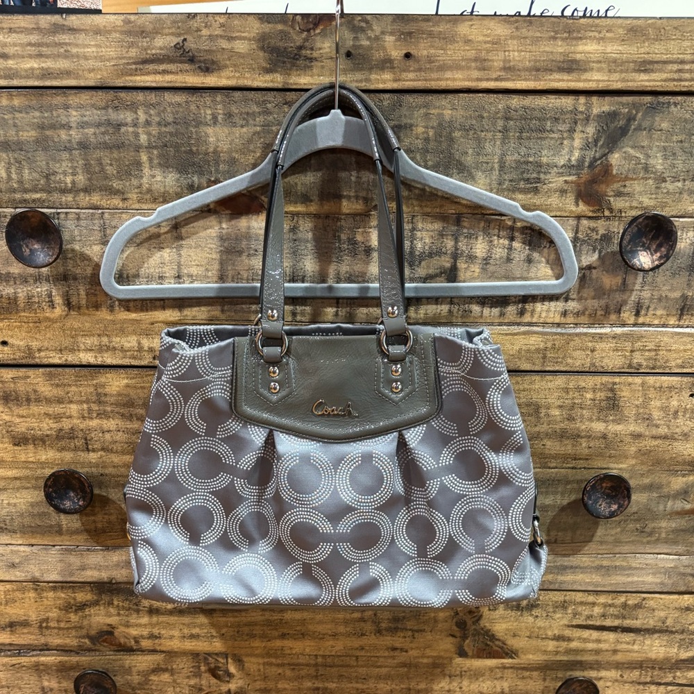 Coach Gray Ashley Dotted Op Carryall Bag‎ - Picture 2 of 15